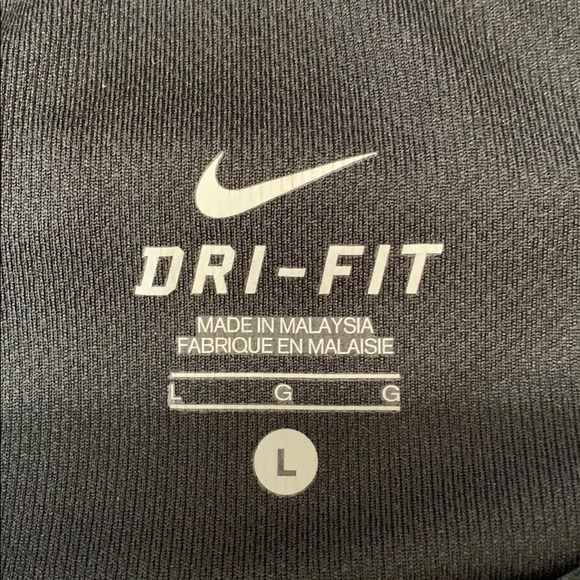 Nike Dri Fit Shirt Large - Picture 6 of 7